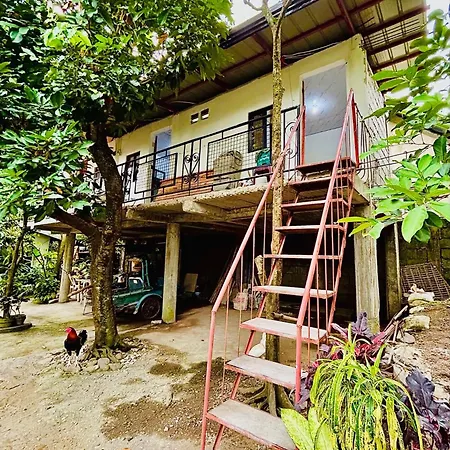 D'S Haven Cafe Apartment La Carlota Exterior photo